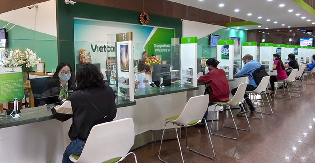 Vietcombank, VietinBank, Agribank… tạm ngừng toàn bộ giao dịch rút/chuyển tiền đối với 5 trường hợp sau- Ảnh 1. Vietcombank, VietinBank, Agribank… tạm ngừng toàn bộ giao dịch rút/chuyển tiền đối với 5 trường hợp sau- Ảnh 1.