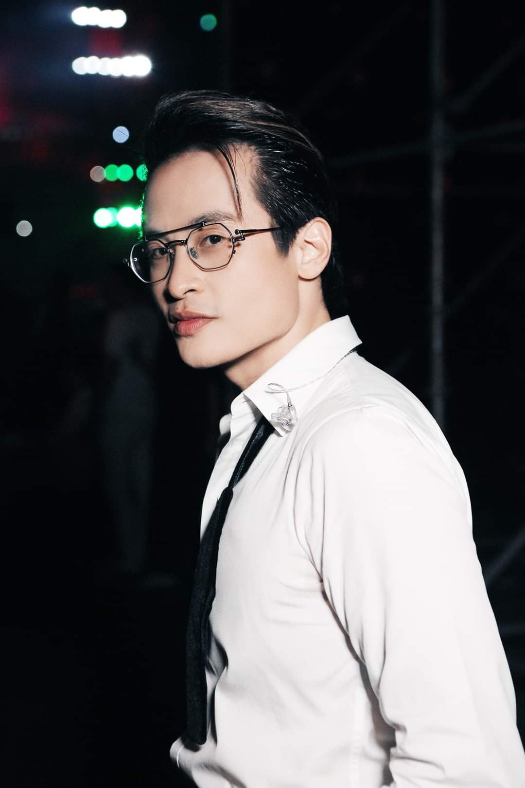 Màn điệu đà bất ổn của Hà Anh Tuấn- Ảnh 11. Màn điệu đà bất ổn của Hà Anh Tuấn- Ảnh 11.