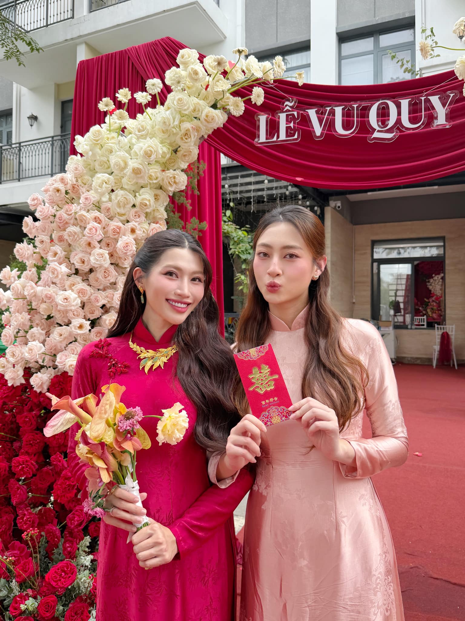 Đám cưới Á hậu Quỳnh Châu: Hé lộ sính lễ nhà thiếu gia, dàn bê tráp toàn người đẹp Vbiz!- Ảnh 2. Đám cưới Á hậu Quỳnh Châu: Hé lộ sính lễ nhà thiếu gia, dàn bê tráp toàn người đẹp Vbiz!- Ảnh 2.