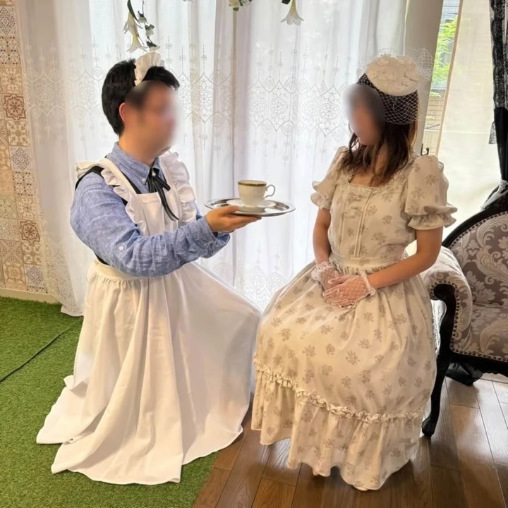Quán cà phê kỳ lạ, khách không được phục vụ- Ảnh 3. Quán cà phê kỳ lạ, khách không được phục vụ- Ảnh 3.