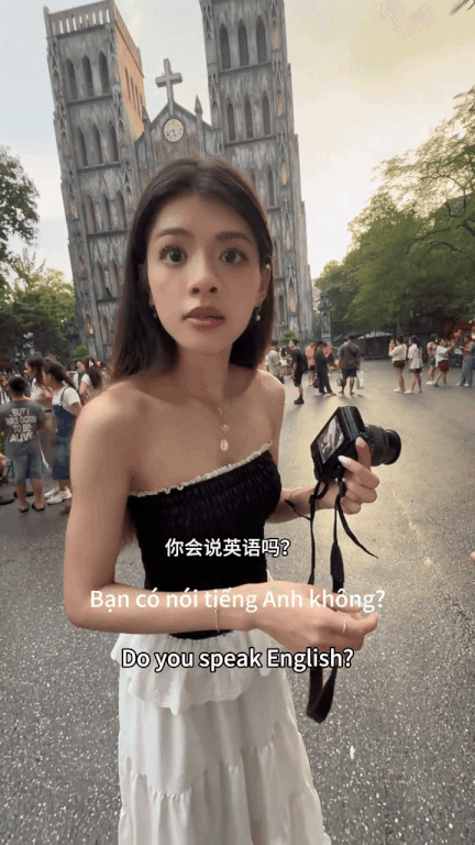 Màn nói tiếng Anh của 1 nàng thơ với khách Trung Quốc bỗng bị "mổ xẻ"- Ảnh 1.