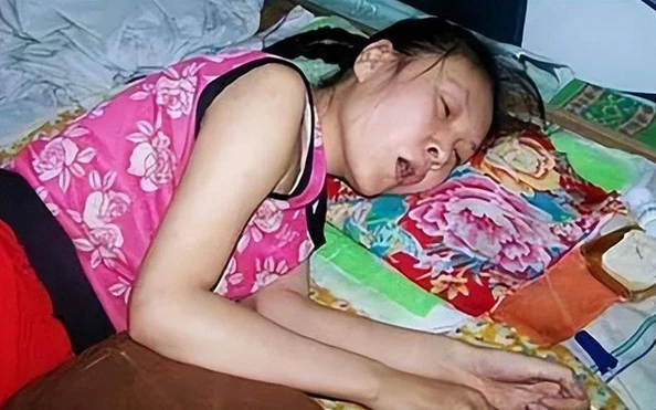 5 dấu hiệu của trẻ có mầm mống của "BẤT HIẾU", cha mẹ không để ý khéo thành "đại hoạ"- Ảnh 1. 5 dấu hiệu của trẻ có mầm mống của "BẤT HIẾU", cha mẹ không để ý khéo thành "đại hoạ"- Ảnh 1.