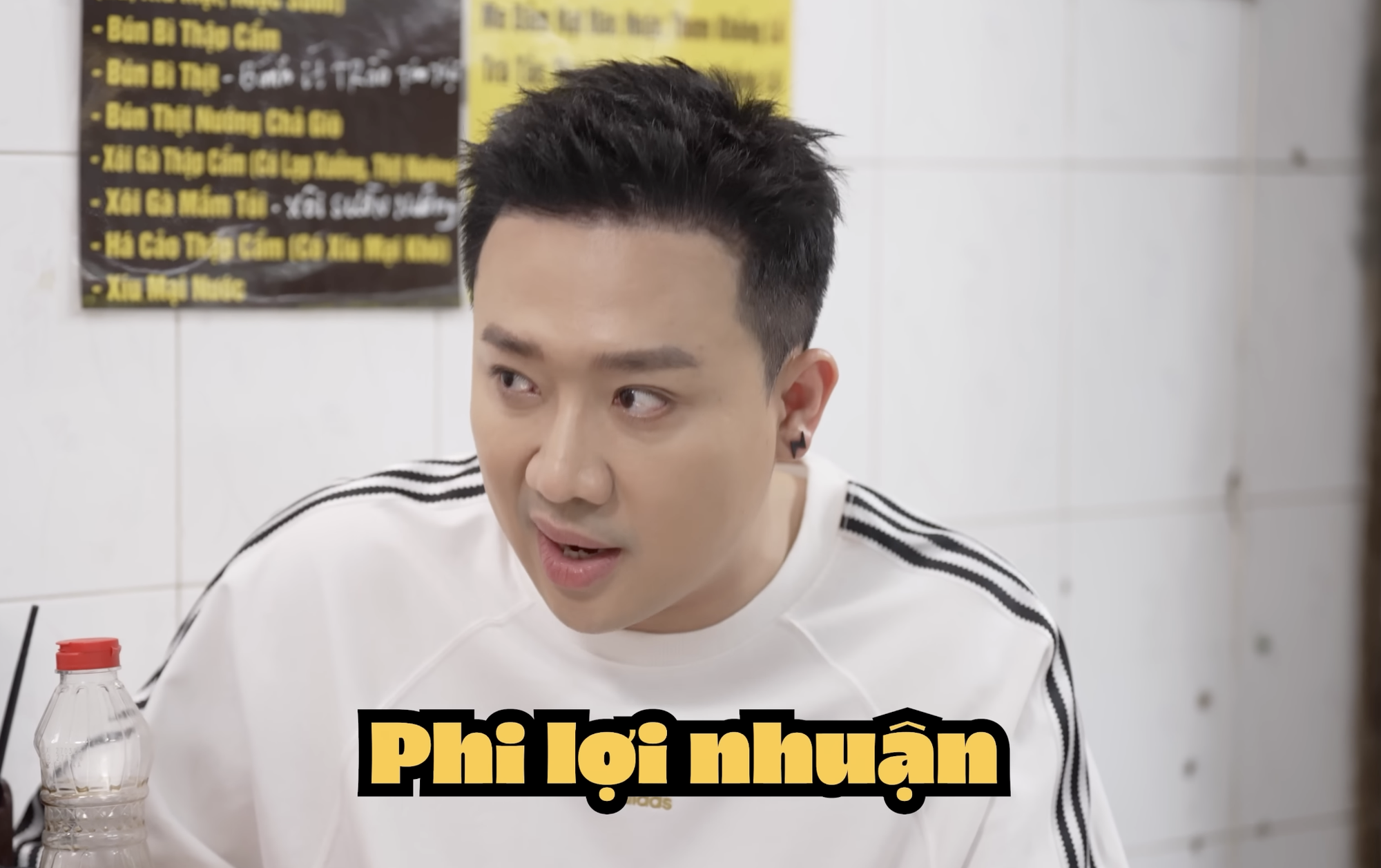 Sự thật về tranh cãi Trấn Thành review quán vắng nhưng toàn đến nơi đông khách, lâu đời- Ảnh 5. Sự thật về tranh cãi Trấn Thành review quán vắng nhưng toàn đến nơi đông khách, lâu đời- Ảnh 5.
