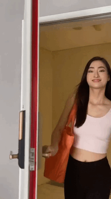 Lương Thuỳ Linh ở penthouse- Ảnh 9. Lương Thuỳ Linh ở penthouse- Ảnh 9.