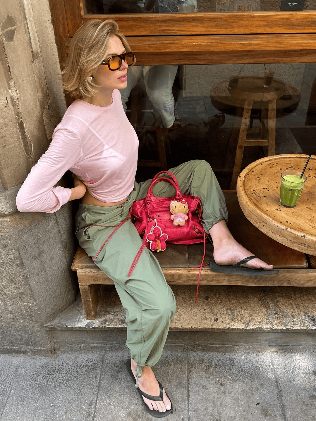 Học nhanh bốn cặp màu "chuẩn Pháp" để diện từ công sở đến cà phê cuối tuần vẫn xịn mịn- Ảnh 25.