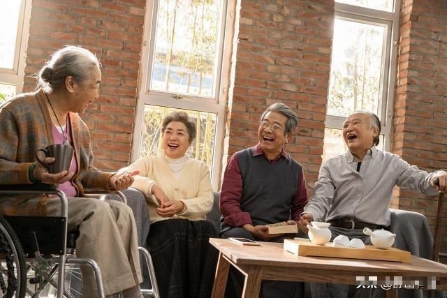 Sau tuổi 50, ai khôn ngoan thì chớ phạm 4 điều này, nhất là anh em ruột thịt- Ảnh 1.