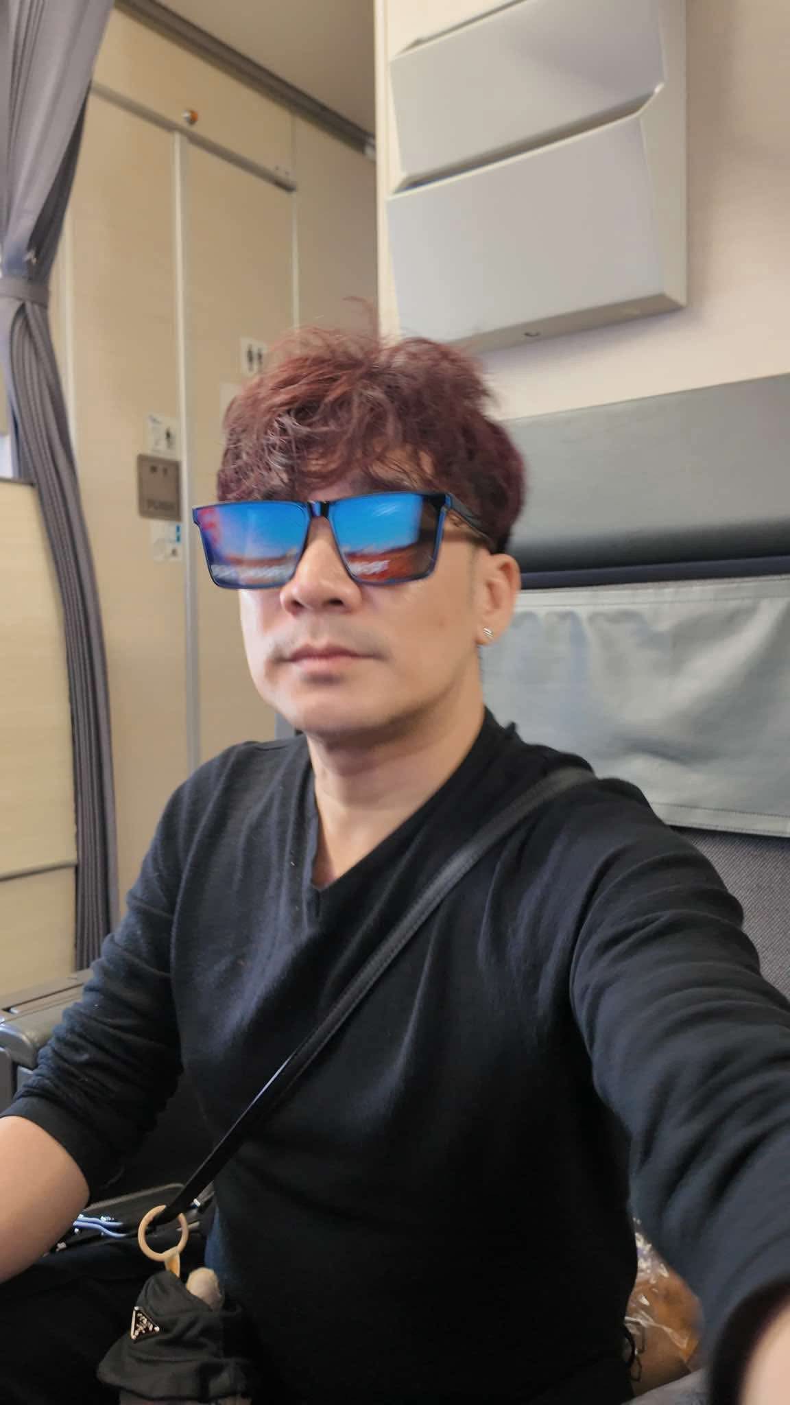 Nam ca sĩ quê Hà Nội: "Tôi không xuất hiện thì bầu show sẽ bị thưa kiện"- Ảnh 3.