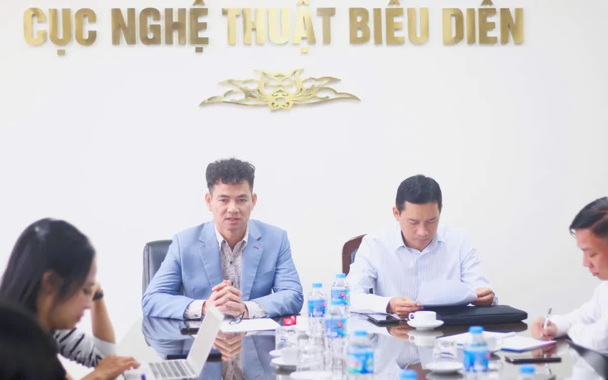 Bộ VHTTDL chính thức nêu quan điểm cần chấn chỉnh mạnh tay trước tình trạng xuất hiện nhiều ca khúc lời lẽ phản cảm, lệch chuẩn văn hóa - Ảnh: Viết Thịnh Bộ VHTTDL chính thức nêu quan điểm cần chấn chỉnh mạnh tay trước tình trạng xuất hiện nhiều ca khúc lời lẽ phản cảm, lệch chuẩn văn hóa - Ảnh: Viết Thịnh