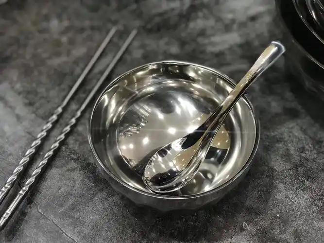 Khuyên thật: 2 loại bát nên ít sử dụng càng nhiều càng tốt để tránh ung thư nhưng bếp nhà nào cũng có- Ảnh 1. Khuyên thật: 2 loại bát nên ít sử dụng càng nhiều càng tốt để tránh ung thư nhưng bếp nhà nào cũng có- Ảnh 1.