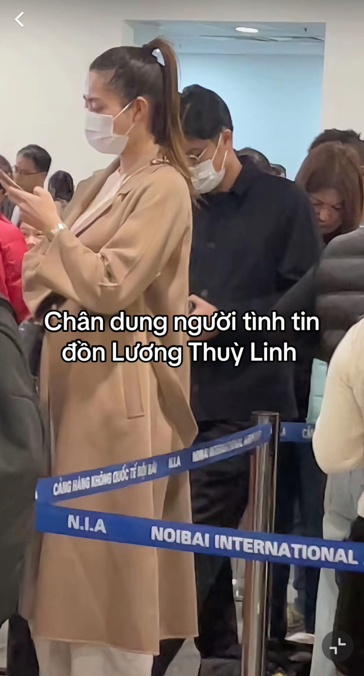 Lộ ảnh nghi Lương Thuỳ Linh bí mật hẹn hò bạn trai gia thế khủng- Ảnh 1. Lộ ảnh nghi Lương Thuỳ Linh bí mật hẹn hò bạn trai gia thế khủng- Ảnh 1.