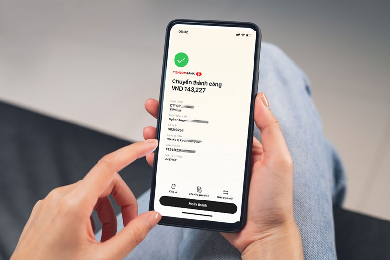 Người dùng Agribank, Techcombank, VPBank chú ý: Không nên chuyển tiền vào thời điểm này- Ảnh 1.