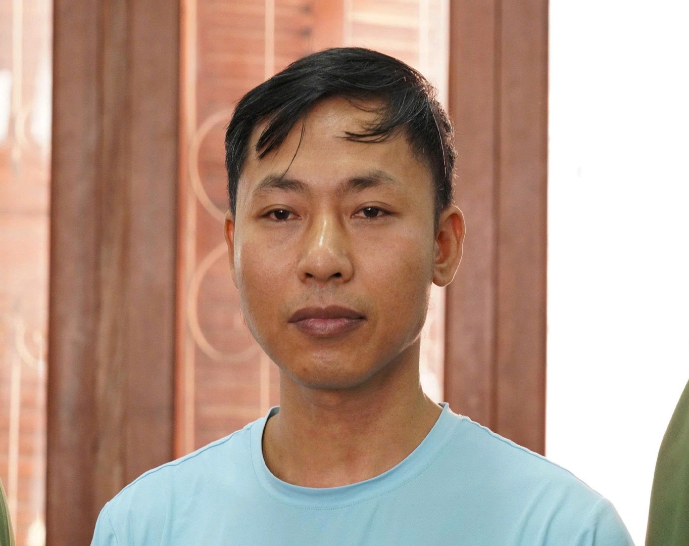 Kê khai thuế thấp hơn doanh thu, chủ hộ kinh doanh du lịch tại Hà Giang bị tạm giam, khởi tố- Ảnh 2. Kê khai thuế thấp hơn doanh thu, chủ hộ kinh doanh du lịch tại Hà Giang bị tạm giam, khởi tố- Ảnh 2.
