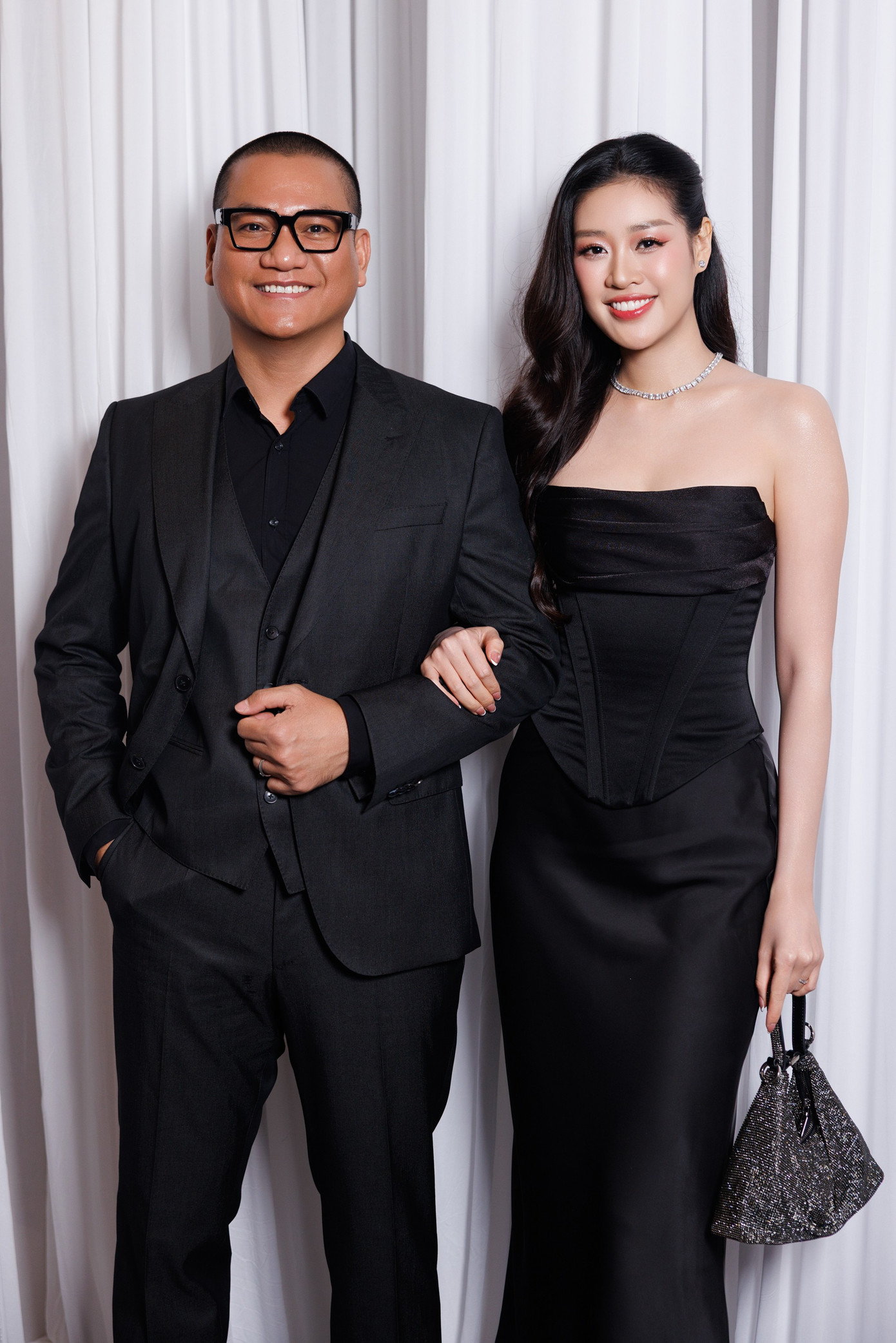 Dàn hoa hậu nhảy múa ở lễ cưới Á hậu Quỳnh Châu và chồng CEO- Ảnh 21. Dàn hoa hậu nhảy múa ở lễ cưới Á hậu Quỳnh Châu và chồng CEO- Ảnh 21.