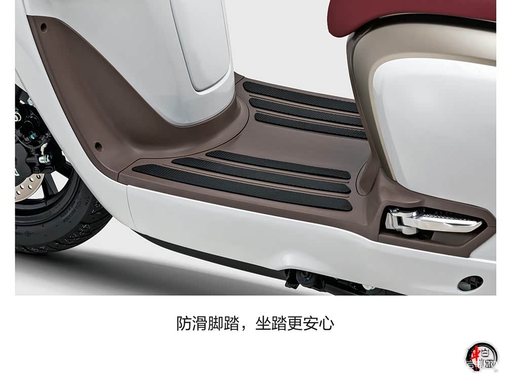 'Tân binh' xe ga giá 37 triệu đồng ra mắt: ngoại hình tựa Vespa, trang bị phanh ABS và TCS áp đảo Honda Vision- Ảnh 3.