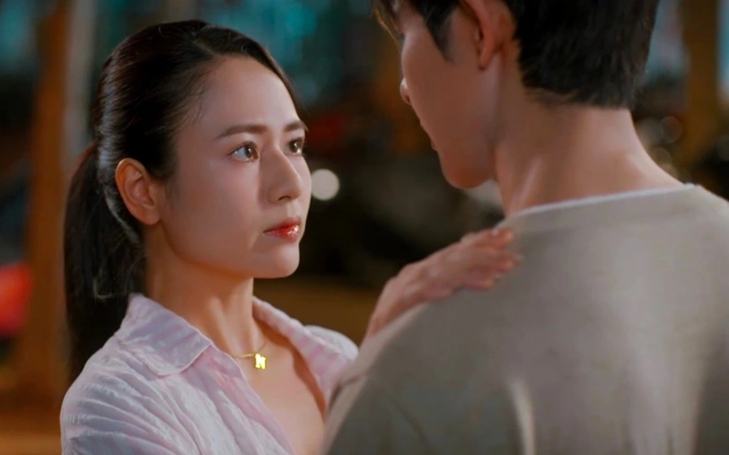Việt Nam mới có nữ thần mặt mộc ngắm 1 lần phải khen 100 lần: Để không cỡ này, trang điểm cỡ nào- Ảnh 8. Việt Nam mới có nữ thần mặt mộc ngắm 1 lần phải khen 100 lần: Để không cỡ này, trang điểm cỡ nào- Ảnh 8.