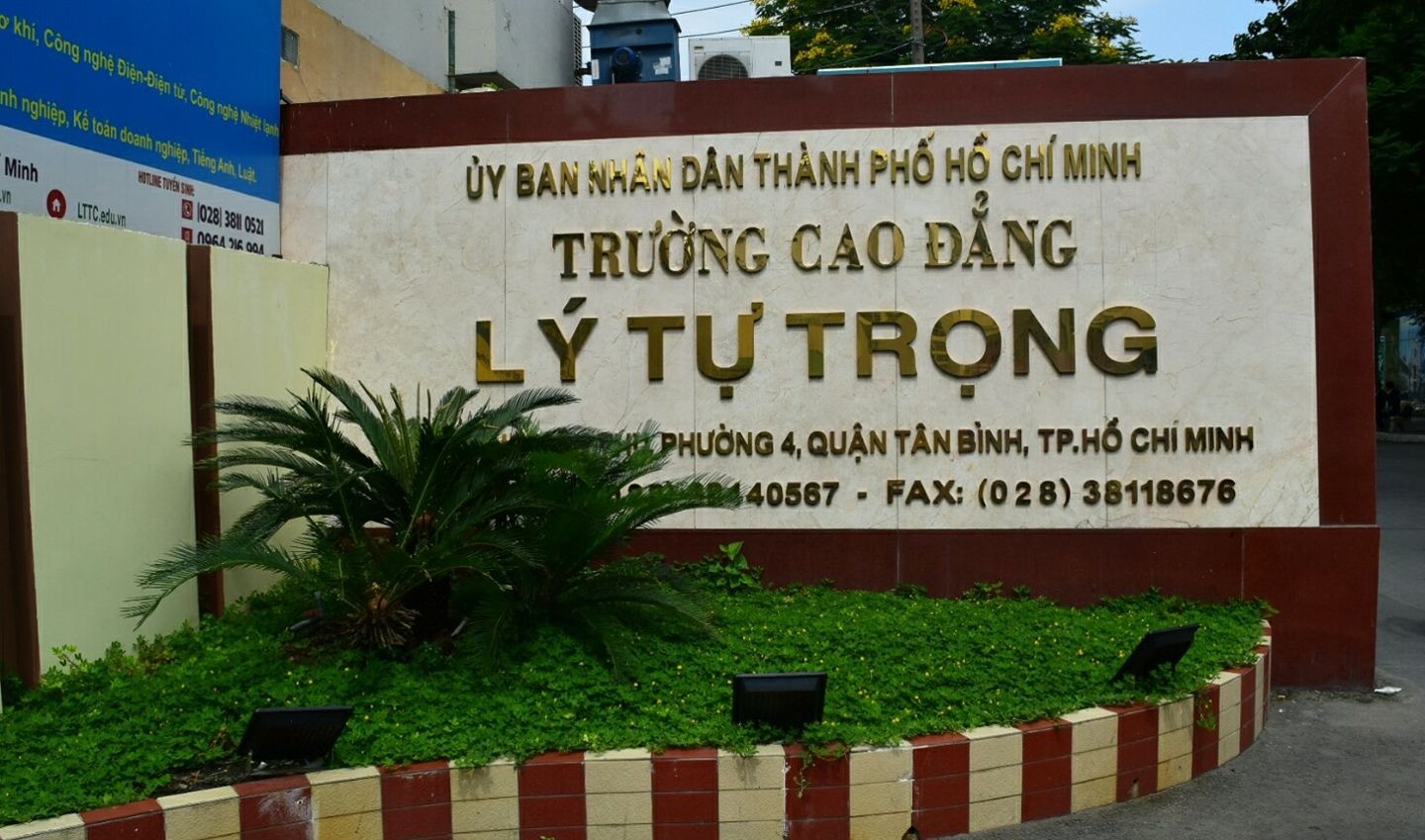 Trường Cao đẳng Lý Tự Trọng TPHCM lên tiếng vụ "thu sai 158 tỷ học phí": "Số tiền tồn chưa chi trả, không phải thu sai"- Ảnh 1. Trường Cao đẳng Lý Tự Trọng TPHCM lên tiếng vụ "thu sai 158 tỷ học phí": "Số tiền tồn chưa chi trả, không phải thu sai"- Ảnh 1.
