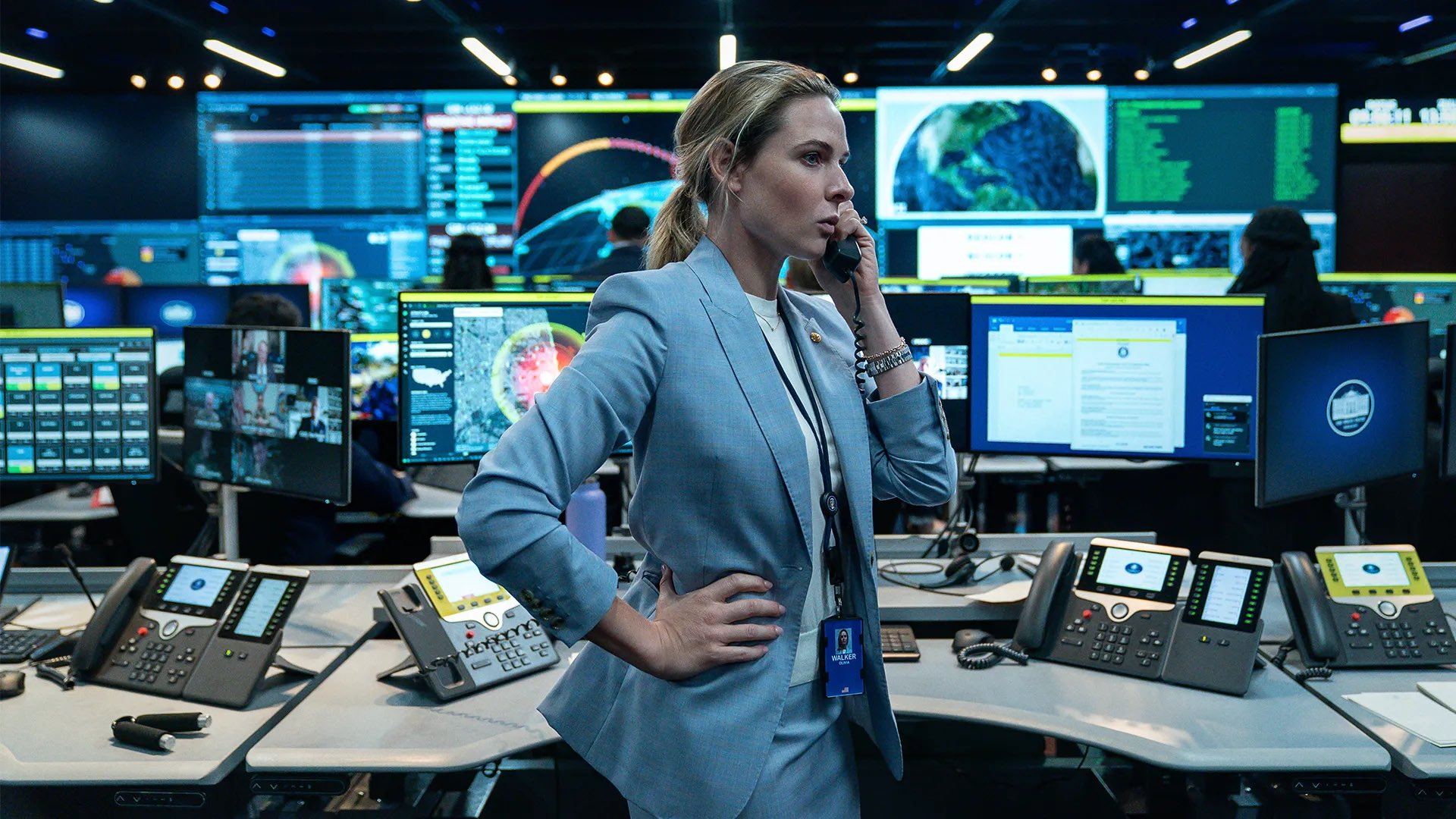 A House of Dynamite: Đừng xem hết phim nếu không muốn nợ bản thân 1 lời xin lỗi- Ảnh 6. A House of Dynamite: Đừng xem hết phim nếu không muốn nợ bản thân 1 lời xin lỗi- Ảnh 6.