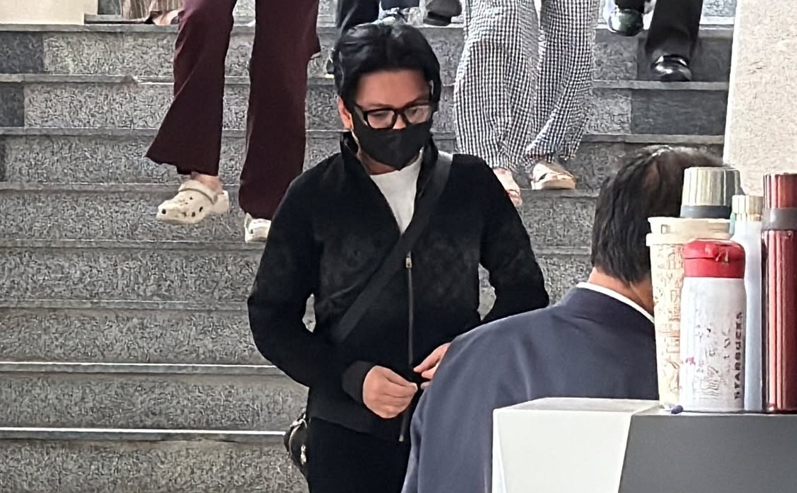 Vũ Hà làm gì mà kiếm được 4 tỷ ngay ngày đầu nghỉ làm?- Ảnh 1. Vũ Hà làm gì mà kiếm được 4 tỷ ngay ngày đầu nghỉ làm?- Ảnh 1.