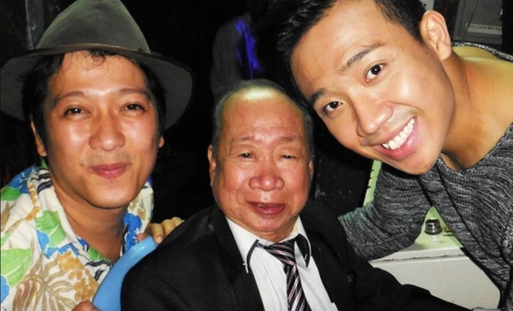 "Quái kiệt làng hài" từng chất tiền đầy tủ, cuối đời nương tựa vợ kém 20 tuổi- Ảnh 2. "Quái kiệt làng hài" từng chất tiền đầy tủ, cuối đời nương tựa vợ kém 20 tuổi- Ảnh 2.