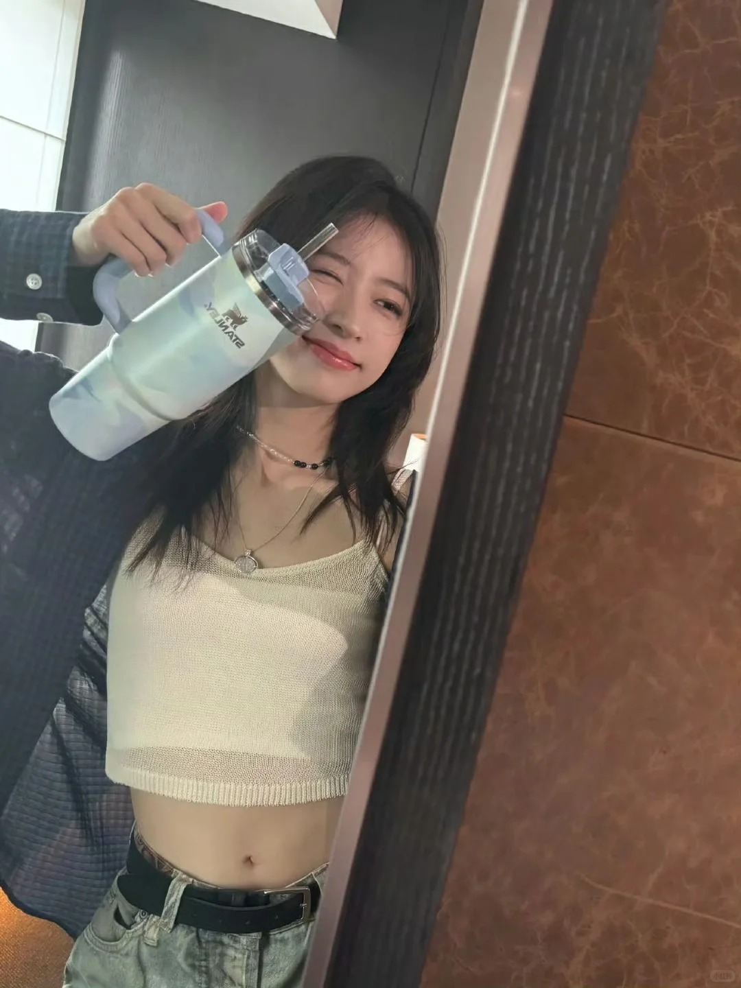 Người giàu uống nước khác hẳn chúng ta- Ảnh 1. Người giàu uống nước khác hẳn chúng ta- Ảnh 1.