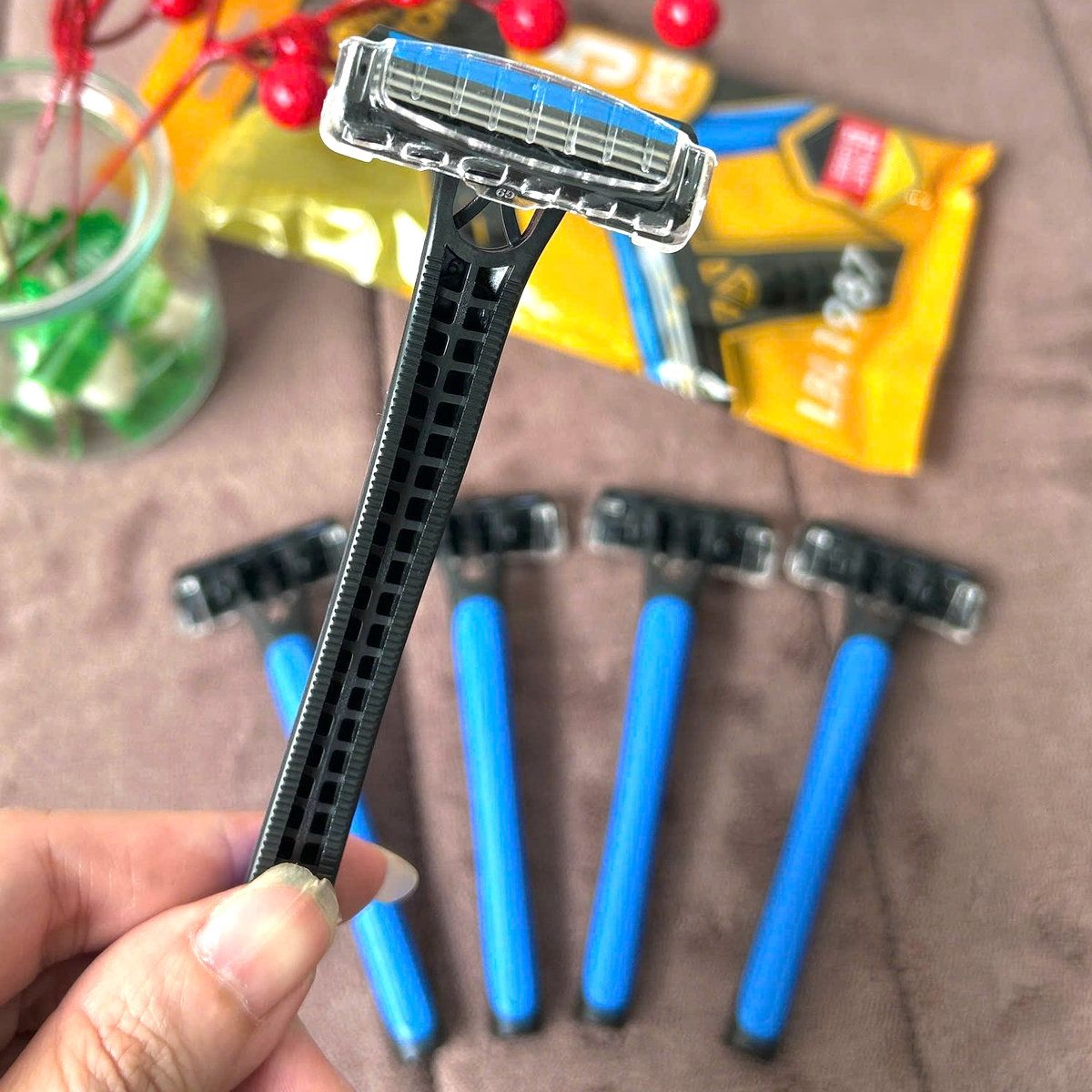 Thô nhưng thật: 3 món đồ càng dùng chung càng dễ rước bệnh tật- Ảnh 4.