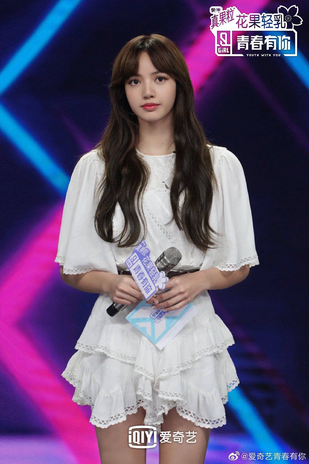 Nữ rapper nổi tiếng toàn cầu bị cấm sóng vì lệch chuẩn văn hoá- Ảnh 4. Nữ rapper nổi tiếng toàn cầu bị cấm sóng vì lệch chuẩn văn hoá- Ảnh 4.