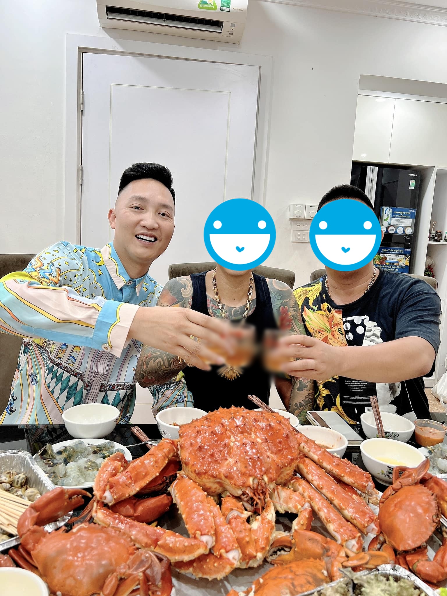 Bữa ăn của Huấn Hoa Hồng- Ảnh 6.