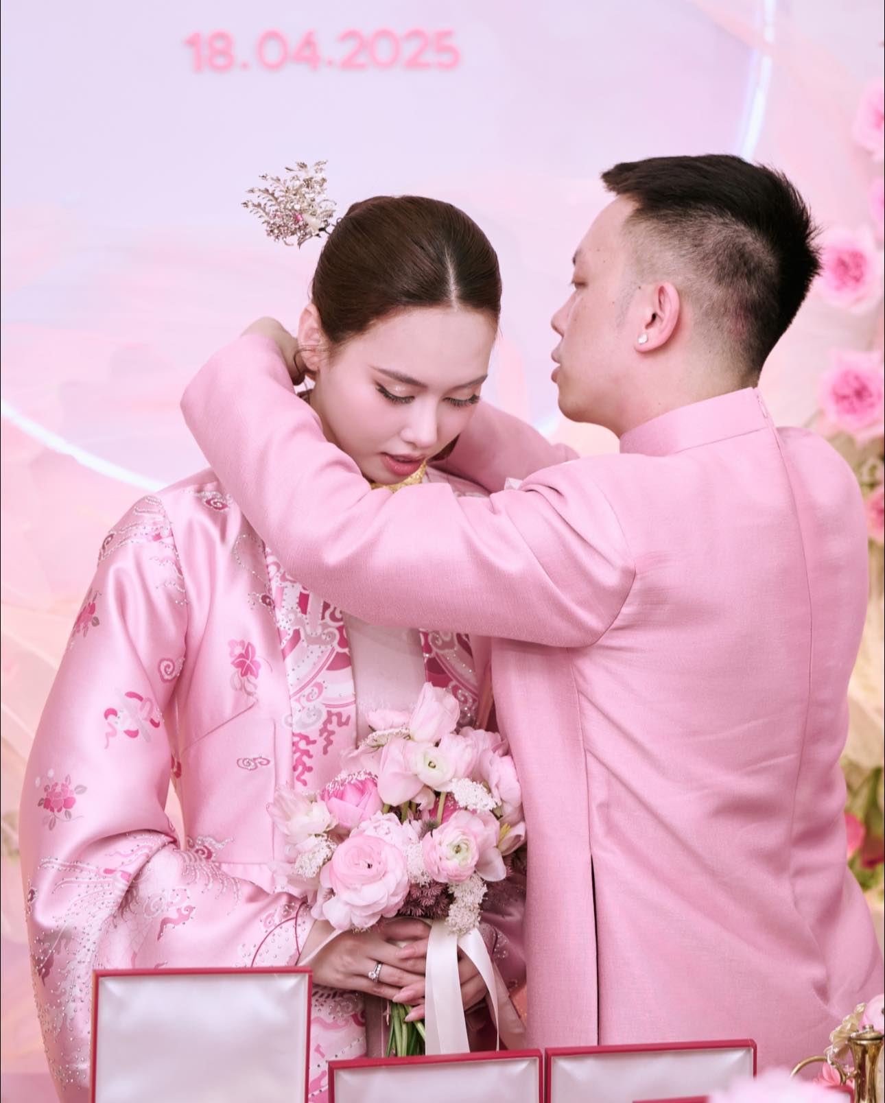 Thêm 1 nàng hậu nhà Sen Vàng cưới doanh nhân: Hôn lễ tổ chức tháng 11, địa điểm siêu 