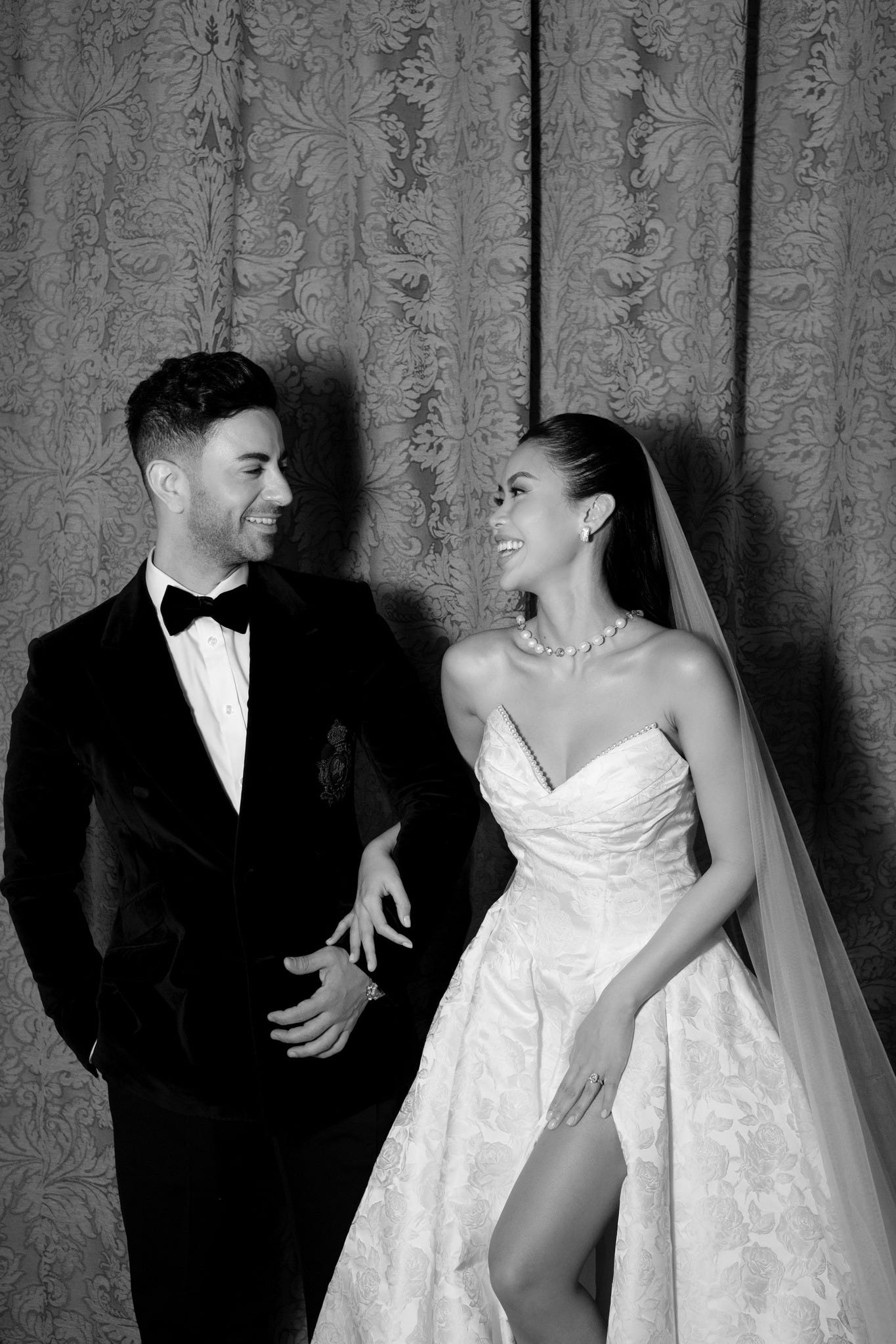 Ái nữ của Ái nữ của