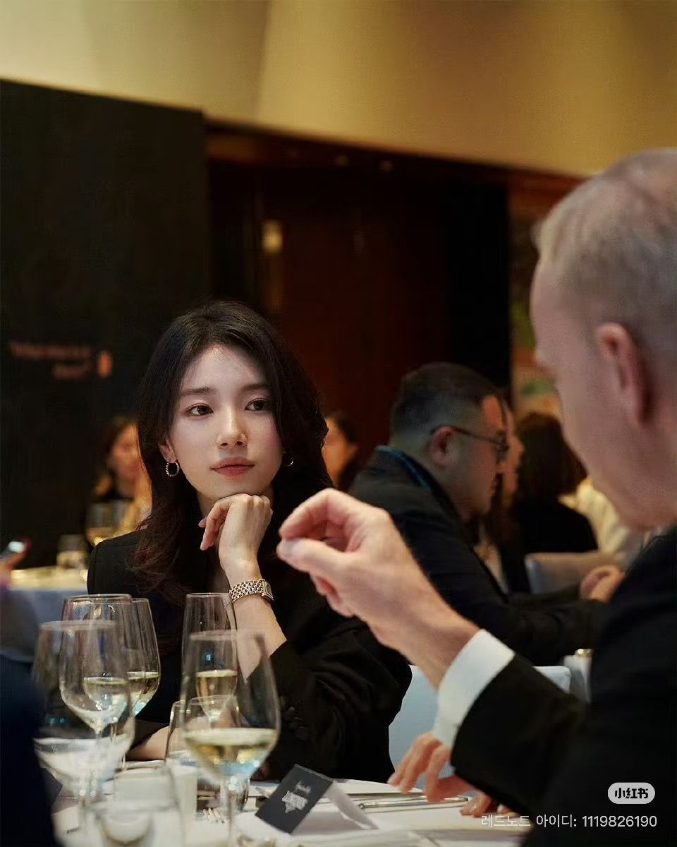 Bản chất của người giàu thật- Ảnh 1. Bản chất của người giàu thật- Ảnh 1.