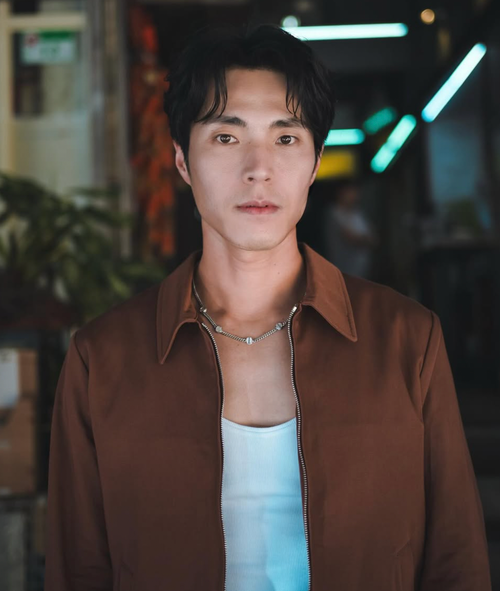 Diễn biến vụ nhiều nam nghệ sĩ bị bắt- Ảnh 1. Diễn biến vụ nhiều nam nghệ sĩ bị bắt- Ảnh 1.