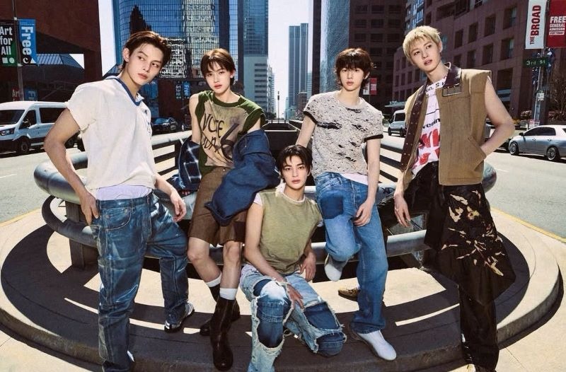 "Em trai BTS" CORTIS: Tập hợp Gen Z tài năng miễn chê, có "Cha Eun Woo mới" đốn tim các chị mẹ!- Ảnh 1. "Em trai BTS" CORTIS: Tập hợp Gen Z tài năng miễn chê, có "Cha Eun Woo mới" đốn tim các chị mẹ!- Ảnh 1.