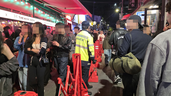 Cảnh tượng những ngày này trên con đường Hàn Quốc khiến nhiều người quan tâm, nhận xét:  Cảnh tượng những ngày này trên con đường Hàn Quốc khiến nhiều người quan tâm, nhận xét: