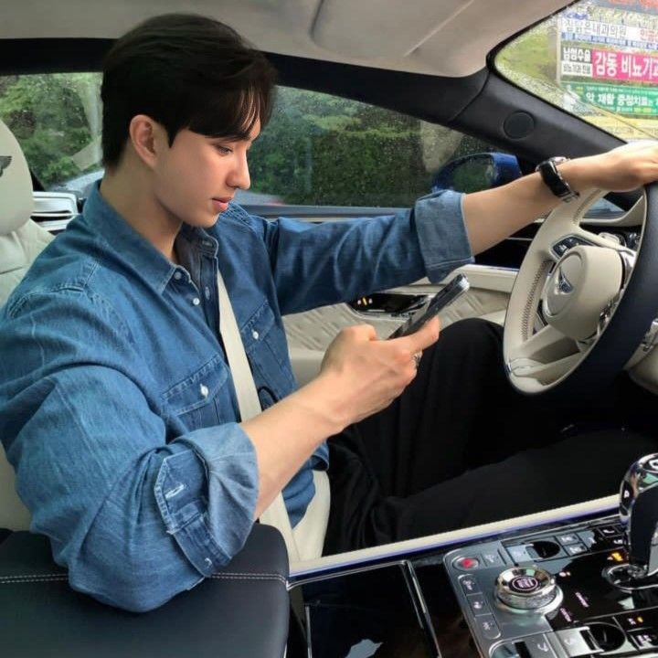 Người thừa tiền, càng dễ kiếm thêm tiền- Ảnh 2. Người thừa tiền, càng dễ kiếm thêm tiền- Ảnh 2.