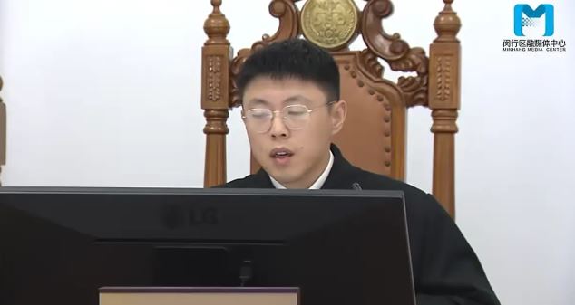 Ngân hàng cho khách vay thế chấp 2,4 tỷ đồng, quá hạn đòi nợ thì phát hiện đối phương đã qua đời, không người thừa kế, tòa tuyên bố: “Tìm phòng dân chính địa phương”- Ảnh 1. Ngân hàng cho khách vay thế chấp 2,4 tỷ đồng, quá hạn đòi nợ thì phát hiện đối phương đã qua đời, không người thừa kế, tòa tuyên bố: “Tìm phòng dân chính địa phương”- Ảnh 1.