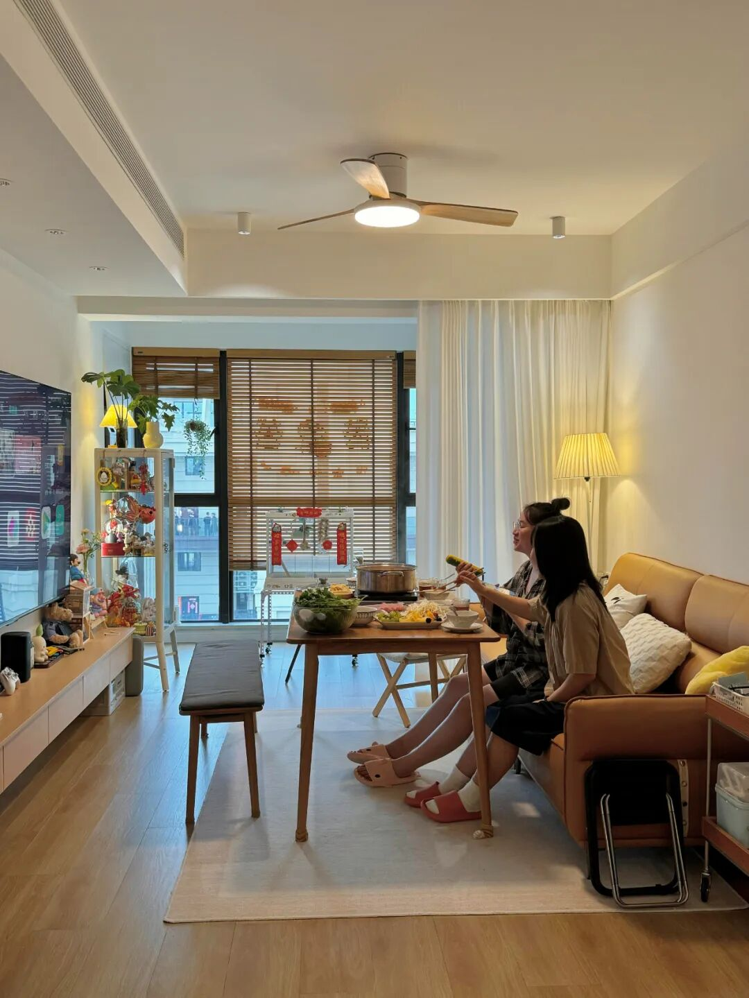 Giới trẻ trang trí nhà “ngược đời” nhưng cực thông minh: Toàn ý tưởng tưởng kỳ quặc mà sống rồi mới thấy đúng quá!- Ảnh 3. Giới trẻ trang trí nhà “ngược đời” nhưng cực thông minh: Toàn ý tưởng tưởng kỳ quặc mà sống rồi mới thấy đúng quá!- Ảnh 3.