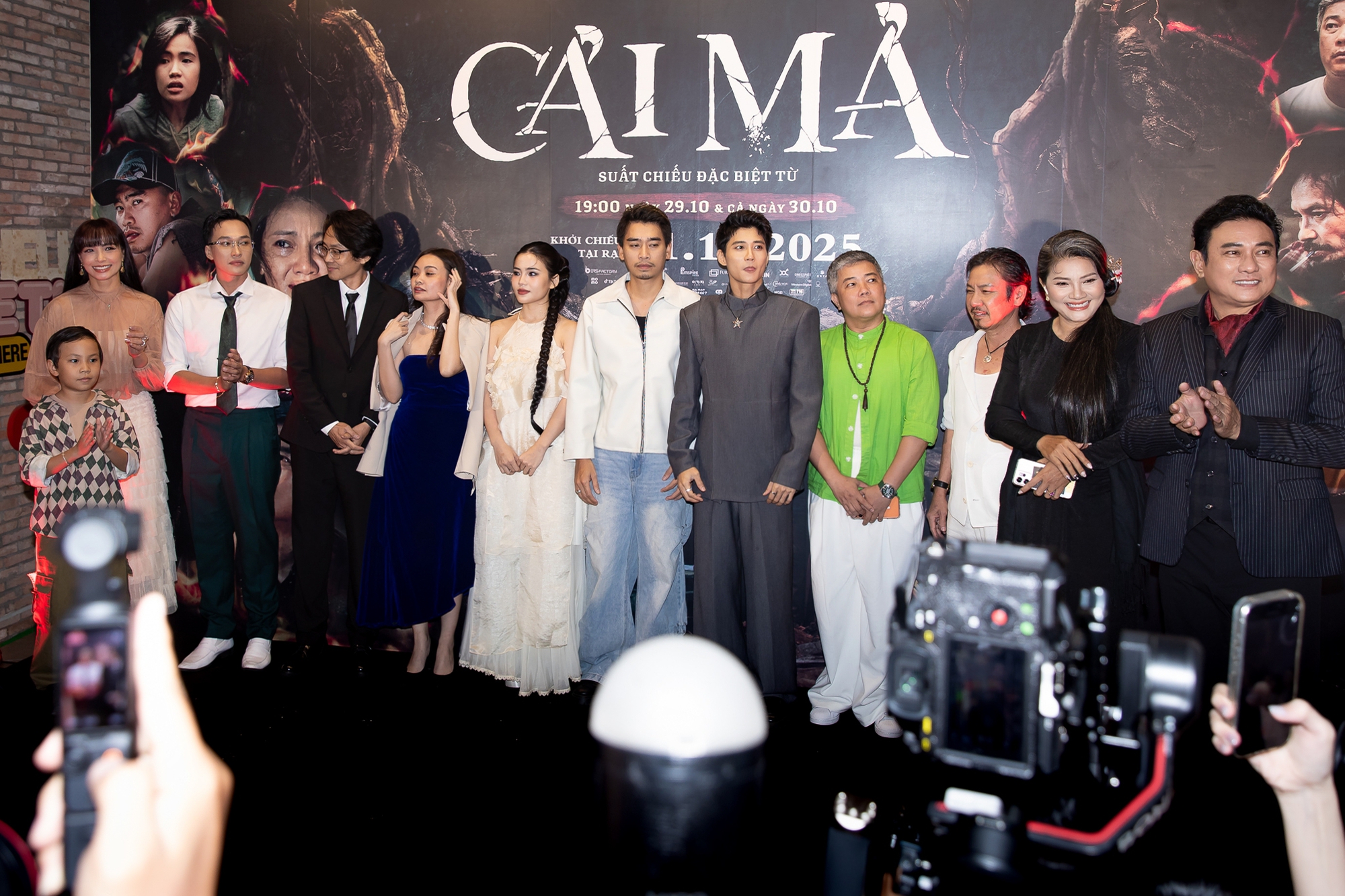 Vbiz kiếm đâu ra người thứ 2 có má lúm đẹp cỡ này: Cười lên sáng bừng khung hình, thích quá trời ơi- Ảnh 1. Vbiz kiếm đâu ra người thứ 2 có má lúm đẹp cỡ này: Cười lên sáng bừng khung hình, thích quá trời ơi- Ảnh 1.