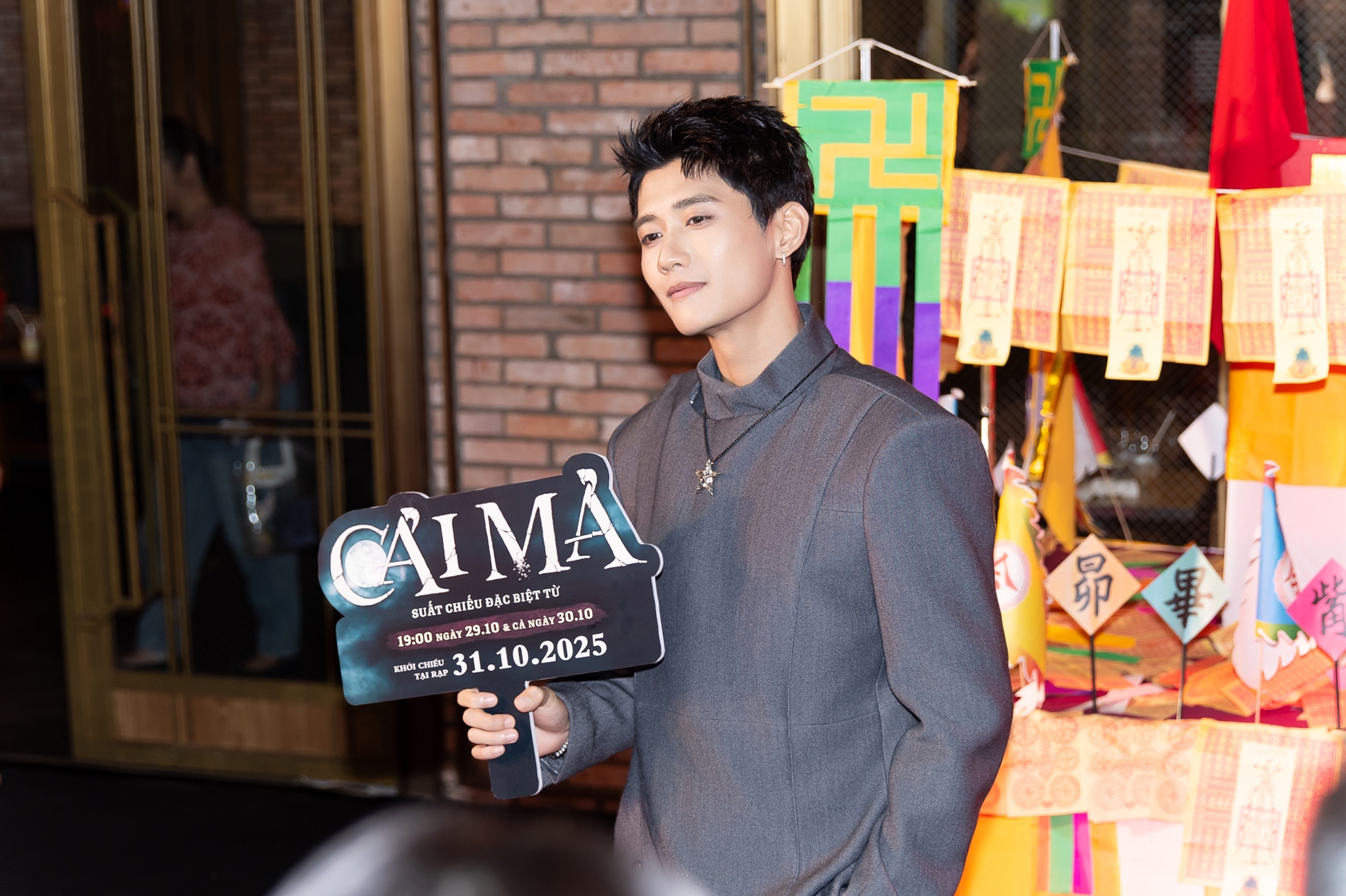 Vbiz kiếm đâu ra người thứ 2 có má lúm đẹp cỡ này: Cười lên sáng bừng khung hình, thích quá trời ơi- Ảnh 6. Vbiz kiếm đâu ra người thứ 2 có má lúm đẹp cỡ này: Cười lên sáng bừng khung hình, thích quá trời ơi- Ảnh 6.