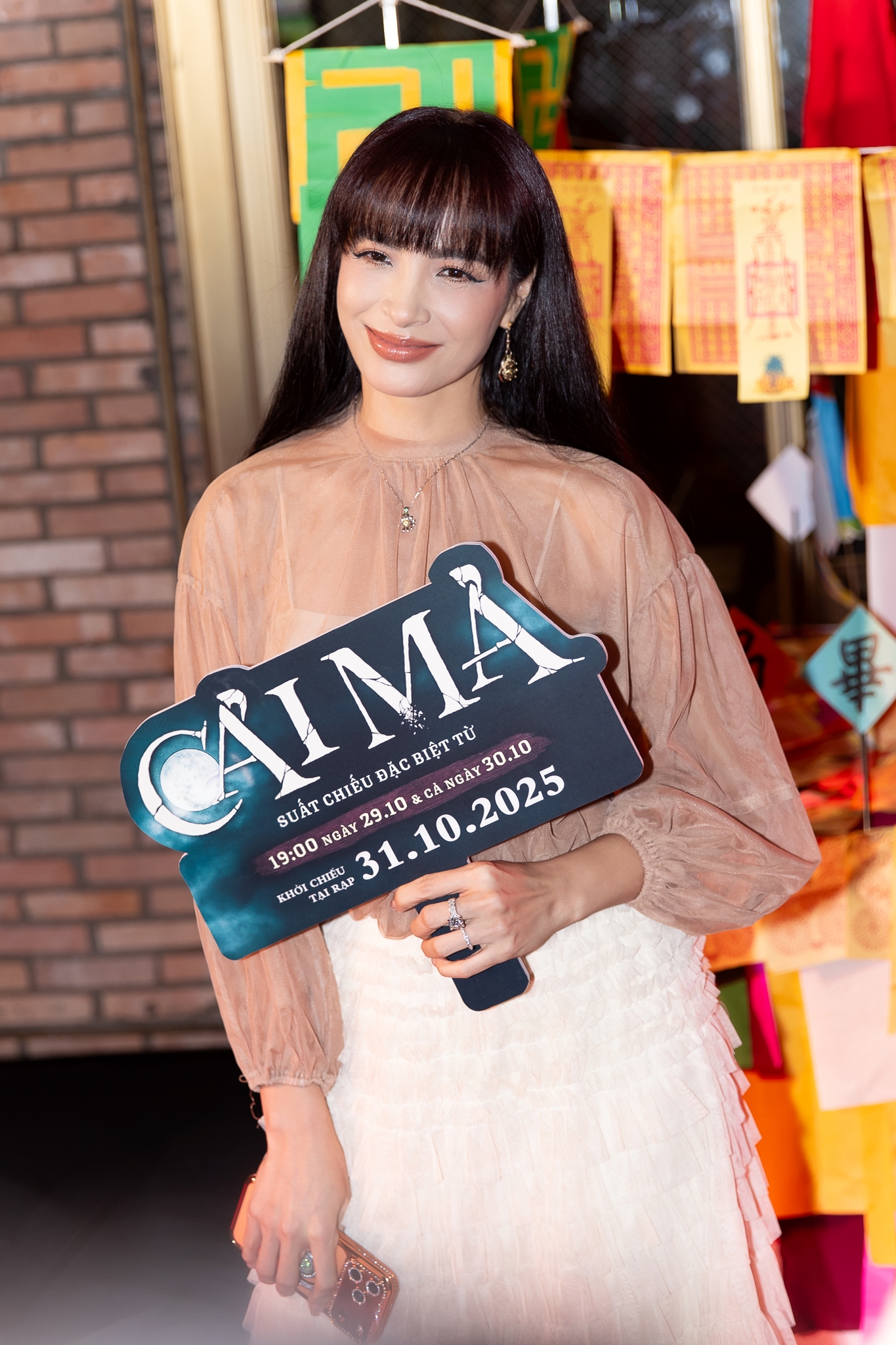 Vbiz kiếm đâu ra người thứ 2 có má lúm đẹp cỡ này: Cười lên sáng bừng khung hình, thích quá trời ơi- Ảnh 8. Vbiz kiếm đâu ra người thứ 2 có má lúm đẹp cỡ này: Cười lên sáng bừng khung hình, thích quá trời ơi- Ảnh 8.