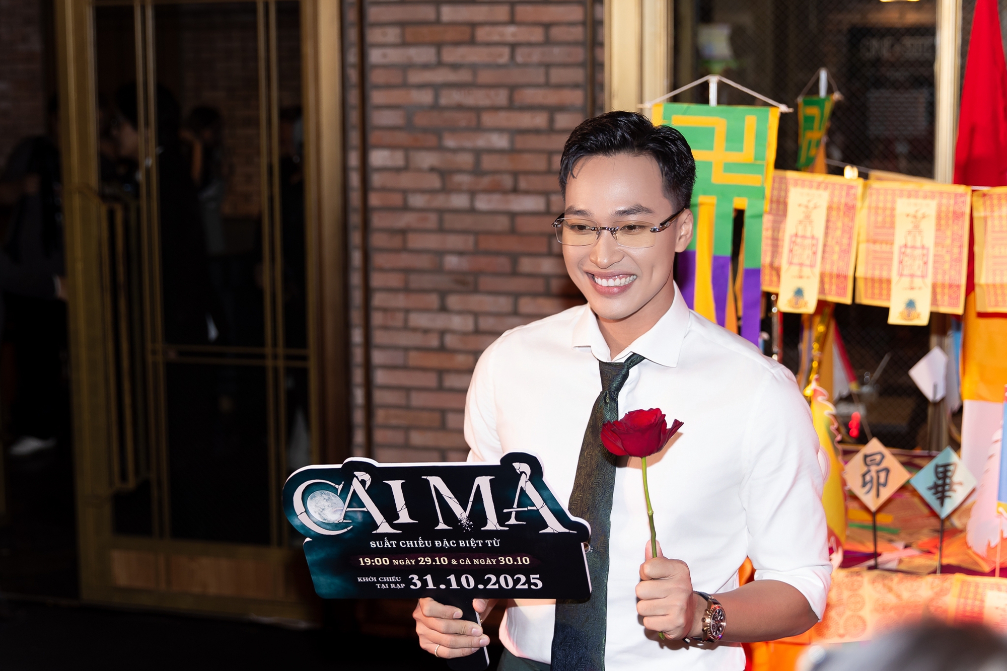 Vbiz kiếm đâu ra người thứ 2 có má lúm đẹp cỡ này: Cười lên sáng bừng khung hình, thích quá trời ơi- Ảnh 5. Vbiz kiếm đâu ra người thứ 2 có má lúm đẹp cỡ này: Cười lên sáng bừng khung hình, thích quá trời ơi- Ảnh 5.