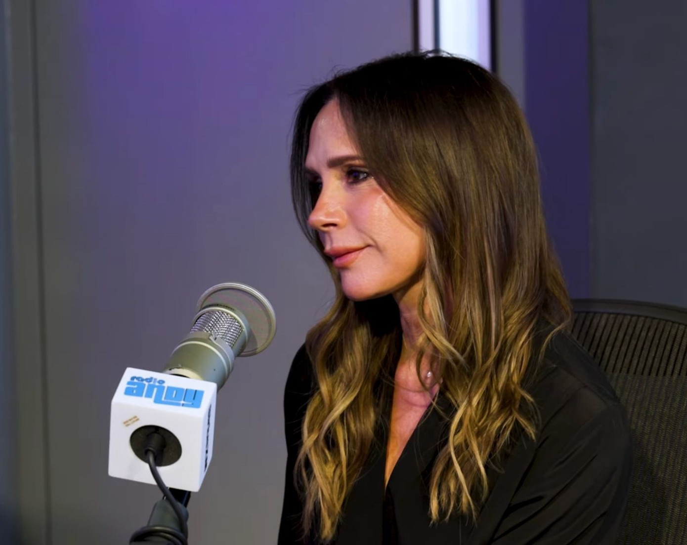 Victoria Beckham ẩn ý chê con dâu- Ảnh 1. Victoria Beckham ẩn ý chê con dâu- Ảnh 1.