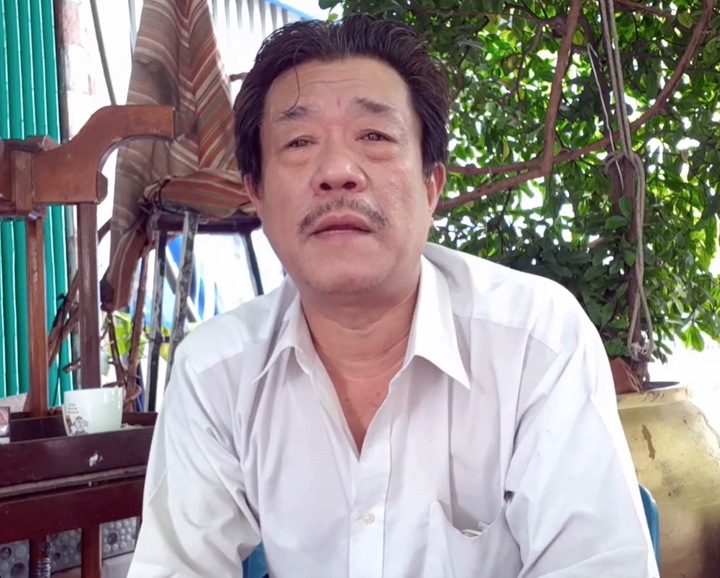 Danh hài bỏ sân khấu về đạp xích lô, giờ phải bán cà phê cóc- Ảnh 1. Danh hài bỏ sân khấu về đạp xích lô, giờ phải bán cà phê cóc- Ảnh 1.