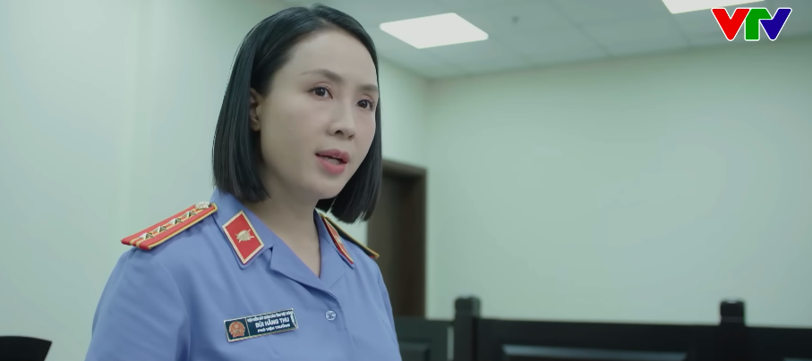 Hồng Diễm vừa xuất hiện đã bị chê- Ảnh 3. Hồng Diễm vừa xuất hiện đã bị chê- Ảnh 3.