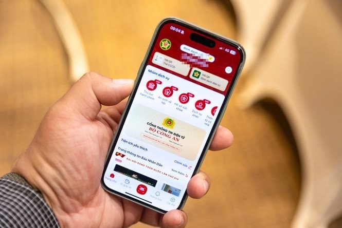 Quy định mới liên quan đến giấy tờ được tích hợp trên VNeID sẽ có hiệu lực ngay trong tháng sau, người dân lưu ý!- Ảnh 1. Quy định mới liên quan đến giấy tờ được tích hợp trên VNeID sẽ có hiệu lực ngay trong tháng sau, người dân lưu ý!- Ảnh 1.