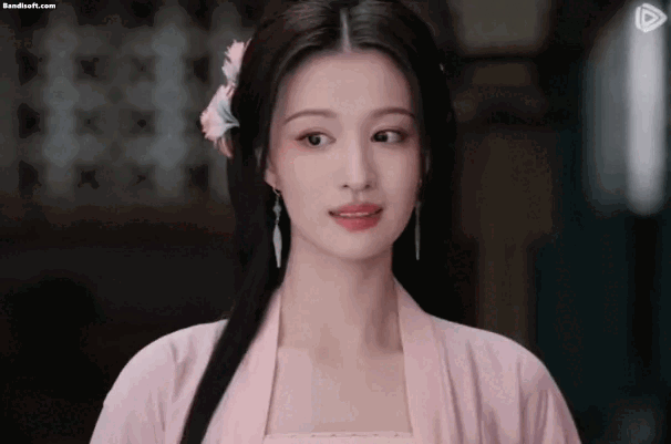 Mỹ nhân có nụ cười giả tạo nhất giới giải trí- Ảnh 3. Mỹ nhân có nụ cười giả tạo nhất giới giải trí- Ảnh 3.