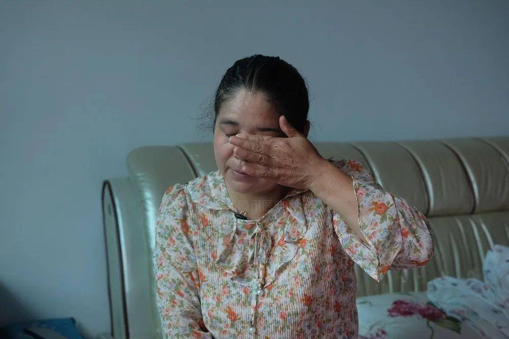 Người mẹ 54 tuổi tâm sự nhói lòng: "Một câu nói trên bàn ăn, con trai tôi đã nửa năm không về nhà"- Ảnh 1.