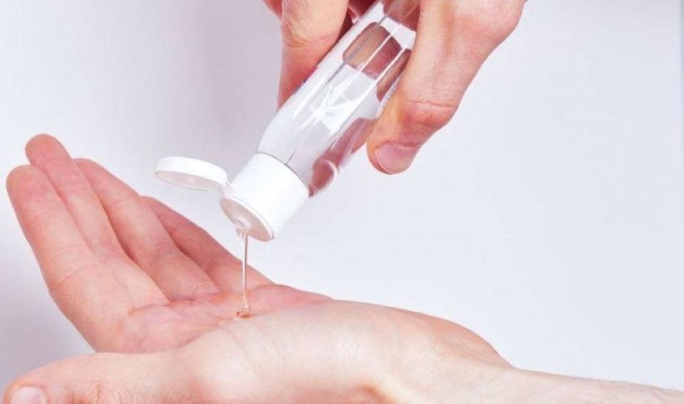 KHẨN: Bộ Y tế lệnh thu hồi, tiêu huỷ trên toàn quốc loạt mỹ phẩm, dung dịch vệ sinh- Ảnh 1.