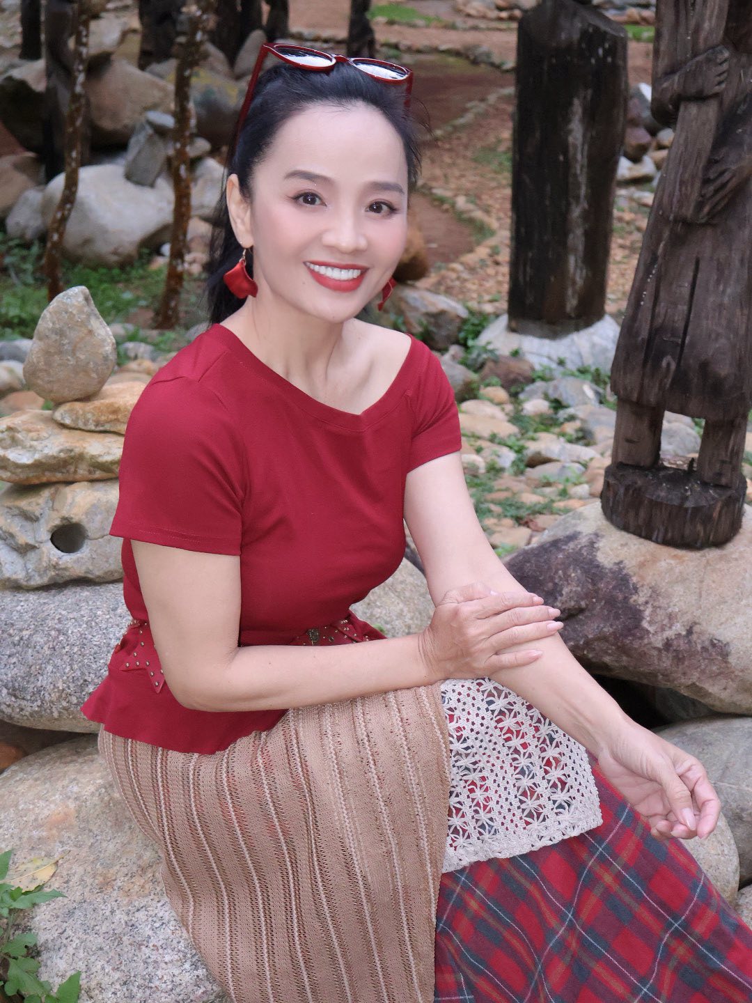 Nữ diễn viên Việt chạy xe ôm kiếm sống, bỏ chồng, định tái hôn thì bạn trai qua đời- Ảnh 6.