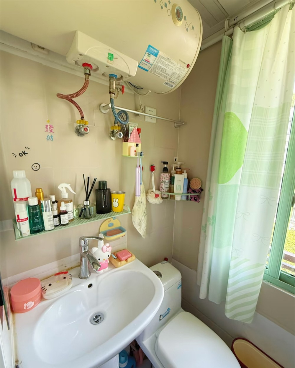 Từng xấu bẩn thảm họa, nhà vệ sinh 1m² 