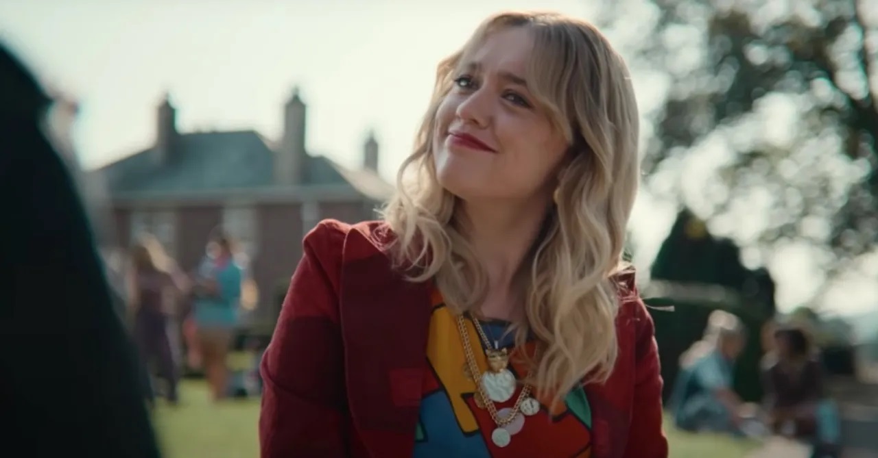 Xem phim Sex Education, tôi ngẫm ra bài học thật sự quý báu: Nhờ biết sớm điều này nên con tôi cũng có chút thành tích học tập!- Ảnh 1. Xem phim Sex Education, tôi ngẫm ra bài học thật sự quý báu: Nhờ biết sớm điều này nên con tôi cũng có chút thành tích học tập!- Ảnh 1.